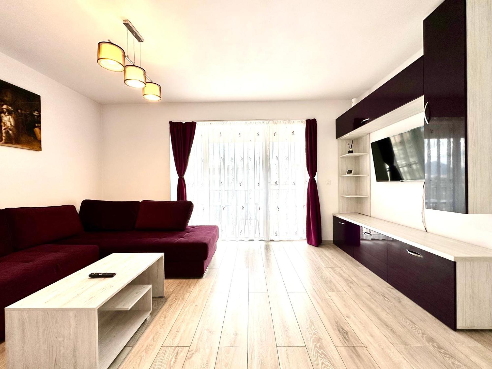 Kasper Coresi Mall - Rise Private Apartments & Suites Брашов Екстер'єр фото